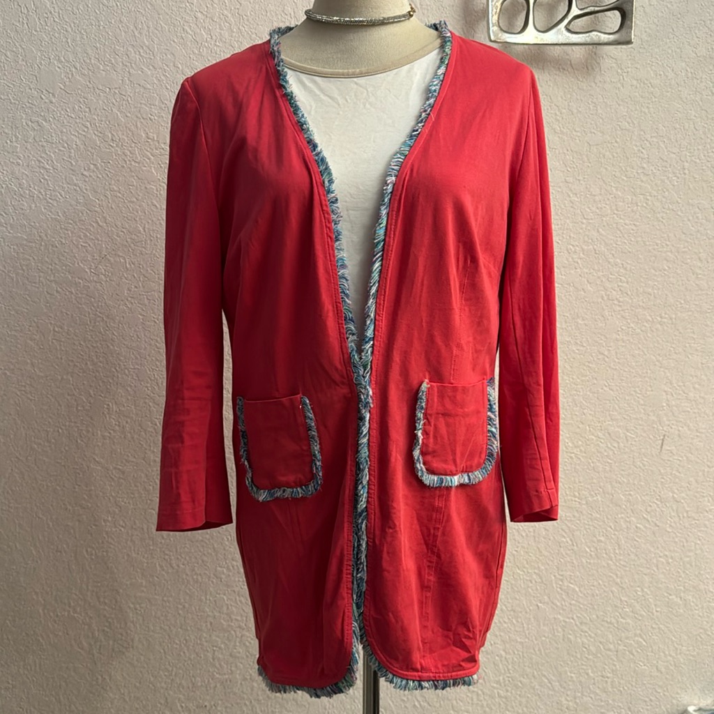 Vilagallo Beige/Salmon & White Top (42) Tweed Edge Jacket (48)